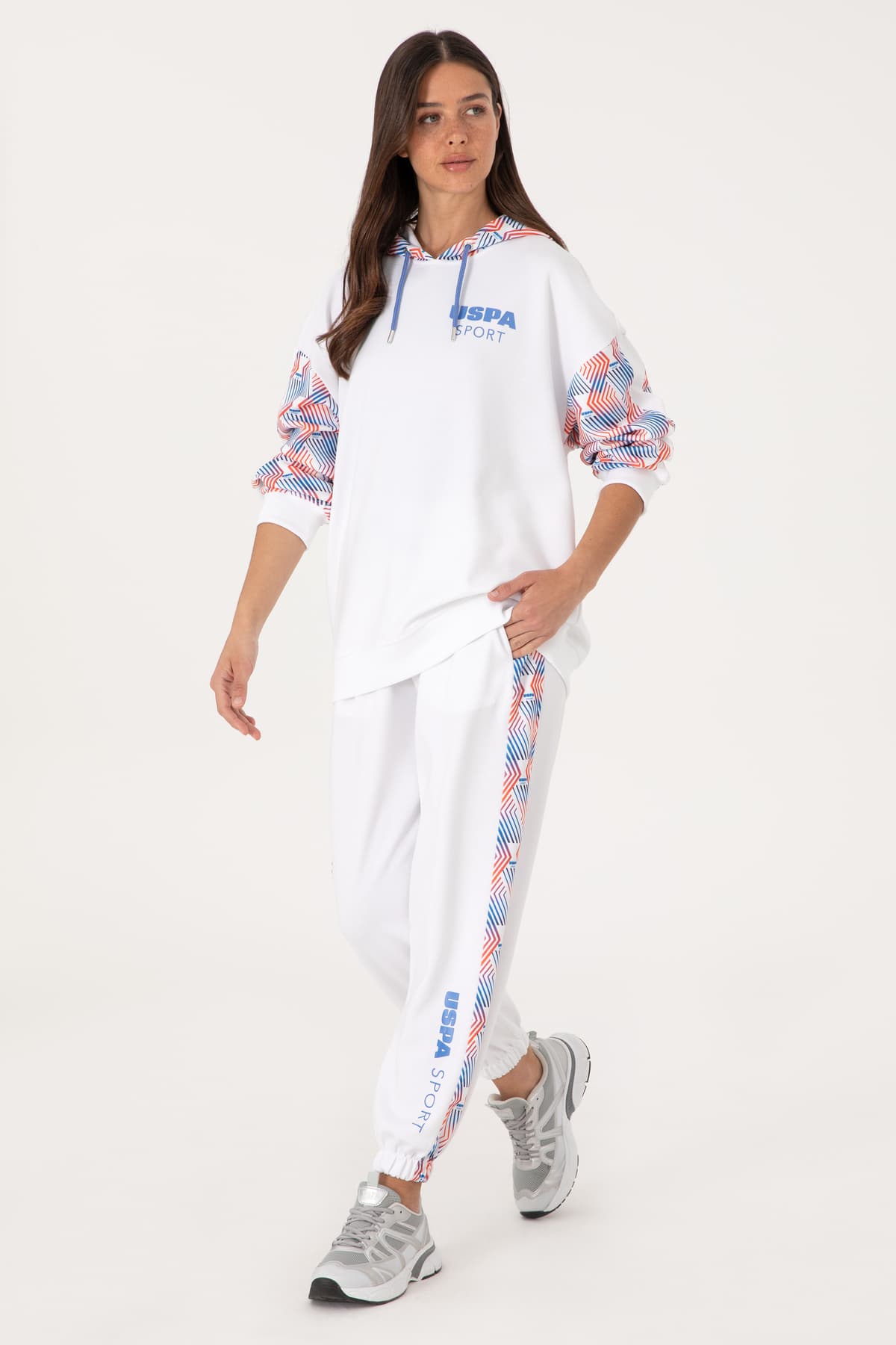 سوئیشرت زنانه U.S. Polo Assn. سفید با ترکیب مودال کلاهدار مدل 50300694-VR013 سوئیشرت زنانه U.S. Polo Assn. سفید با ترکیب مودال کلاهدار مدل 50300694-VR013