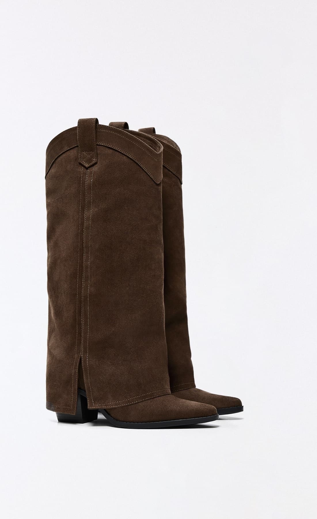 چکمه زنانه Bershka کابوی پاشنه دار چکمه زنانه Bershka کابوی پاشنه دار