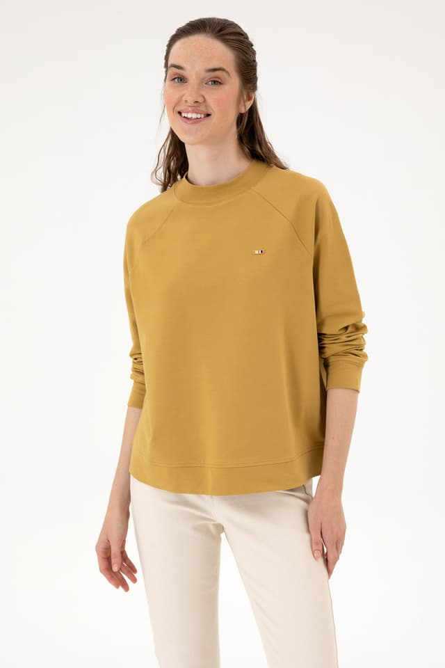 سوئیشرت زنانه U.S. Polo Assn. شتری فیت معمولی یقه گرد مدل 50313610-VR151 سوئیشرت زنانه U.S. Polo Assn. شتری فیت معمولی یقه گرد مدل 50313610-VR151