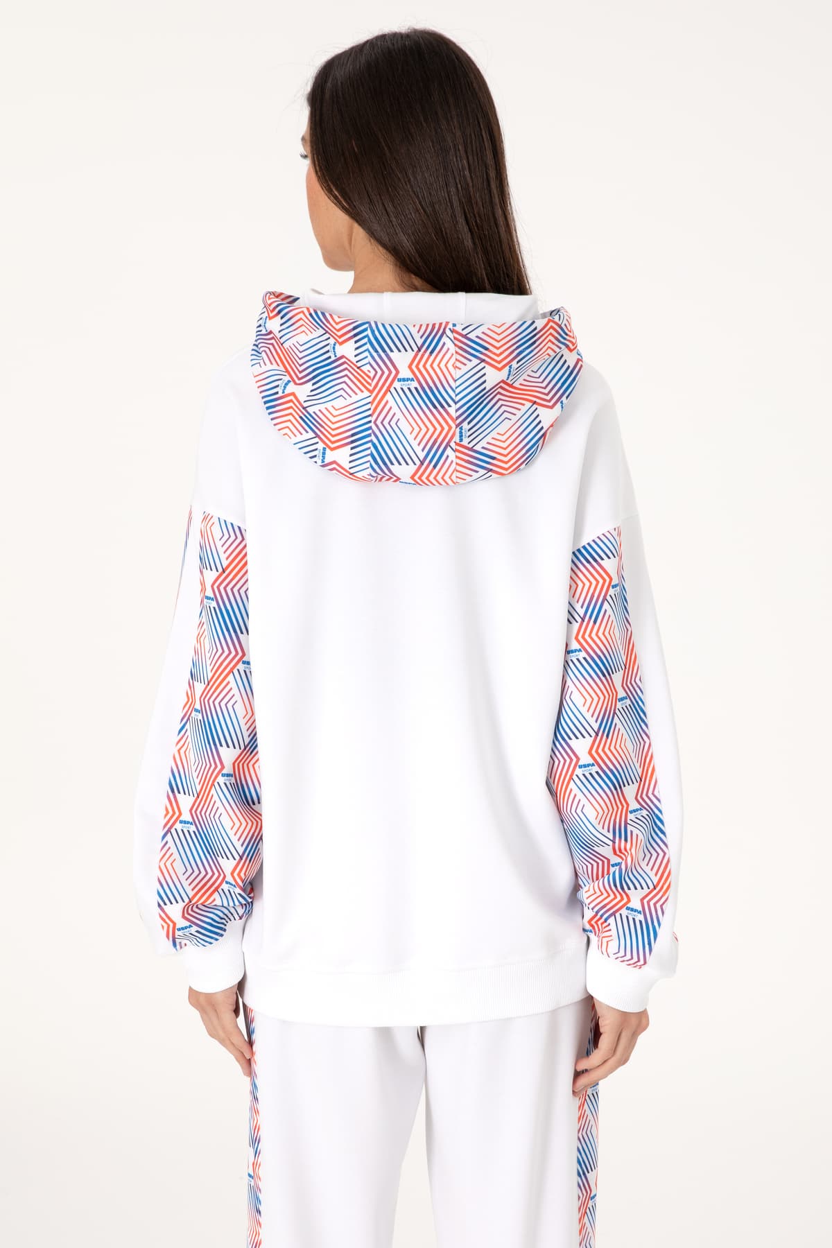 سوئیشرت زنانه U.S. Polo Assn. سفید با ترکیب مودال کلاهدار مدل 50300694-VR013 سوئیشرت زنانه U.S. Polo Assn. سفید با ترکیب مودال کلاهدار مدل 50300694-VR013