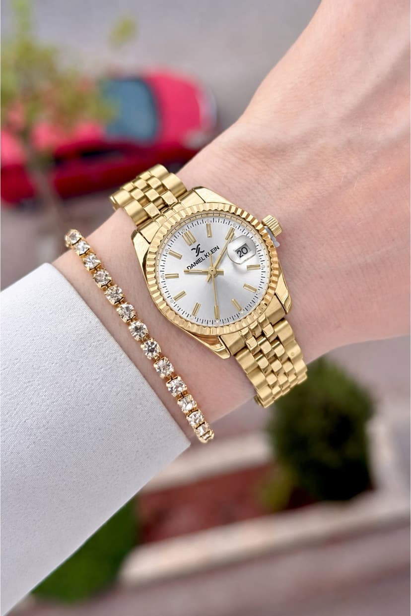 ساعت مچی زنانه Daniel Klein طلایی 28mm همراه با دستبند ساعت مچی زنانه Daniel Klein طلایی 28mm همراه با دستبند