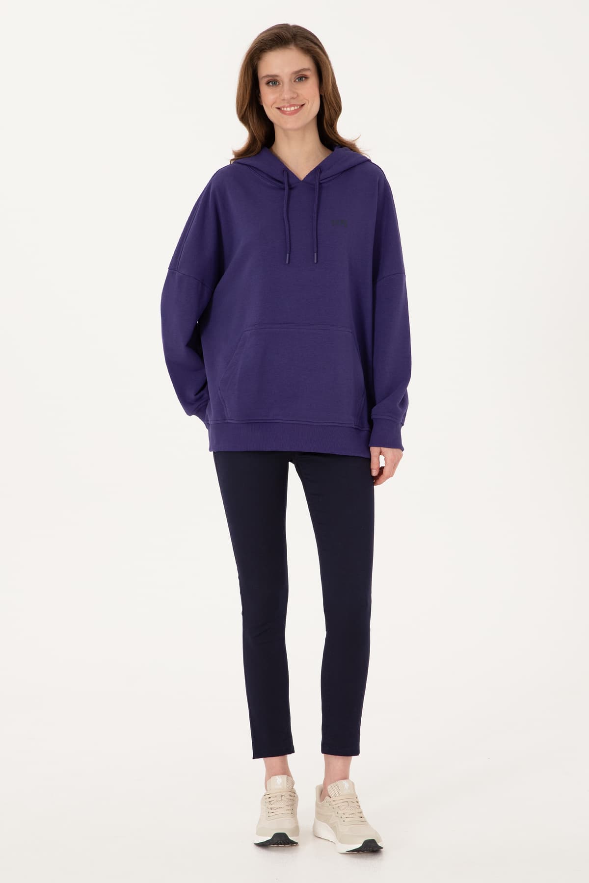 سوئیشرت زنانه U.S. Polo Assn. با کلاه بنفش مدل 50297324-VR038 سوئیشرت زنانه U.S. Polo Assn. با کلاه بنفش مدل 50297324-VR038