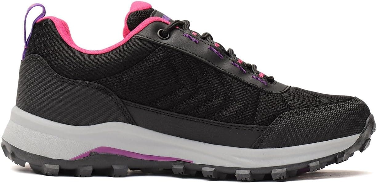 کفش ورزشی زنانه Hummel Lemos مشکی ضدآب مدل 900375-1033 کفش ورزشی زنانه Hummel Lemos مشکی ضدآب مدل 900375-1033