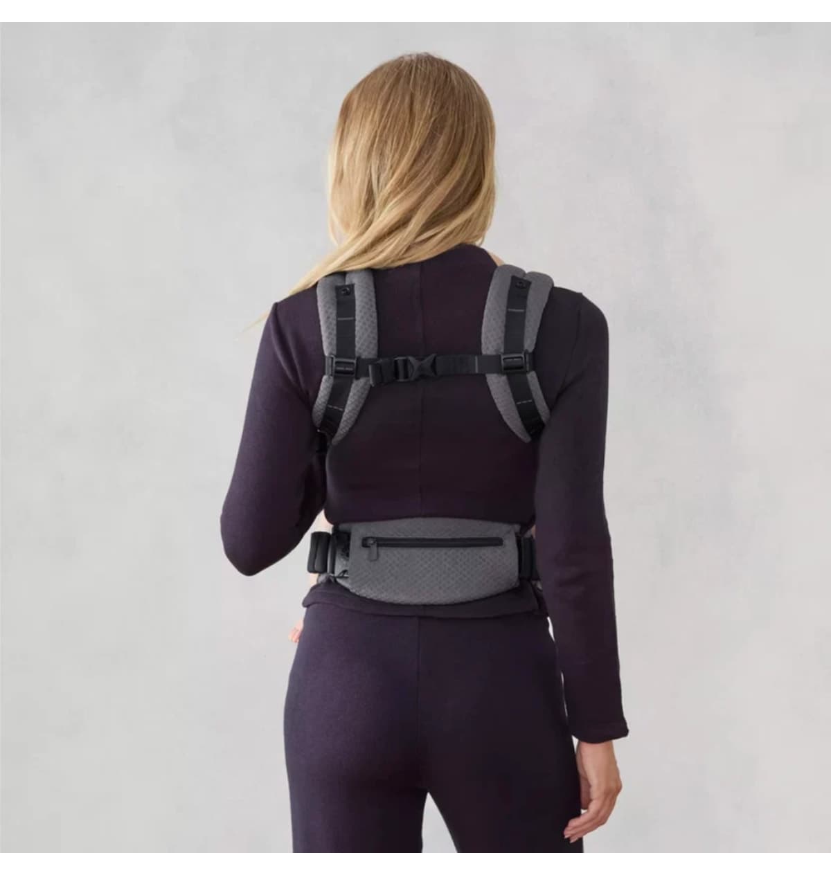 کانگورو ارگونومیک Ergobaby Omni Deluxe Mesh خاکستری گرافیتی ۴ وضعیت حمل ۰-۴ سال کانگورو ارگونومیک Ergobaby Omni Deluxe Mesh خاکستری گرافیتی ۴ وضعیت حمل ۰-۴ سال