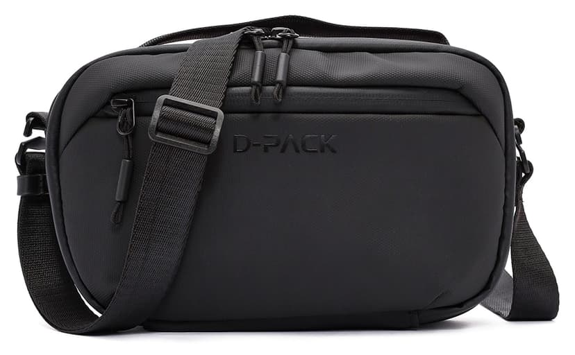 کیف دوشی مردانه Derimod مشکی پارچهای D-Pack مدل 24WBD30066F کیف دوشی مردانه Derimod مشکی پارچهای D-Pack مدل 24WBD30066F