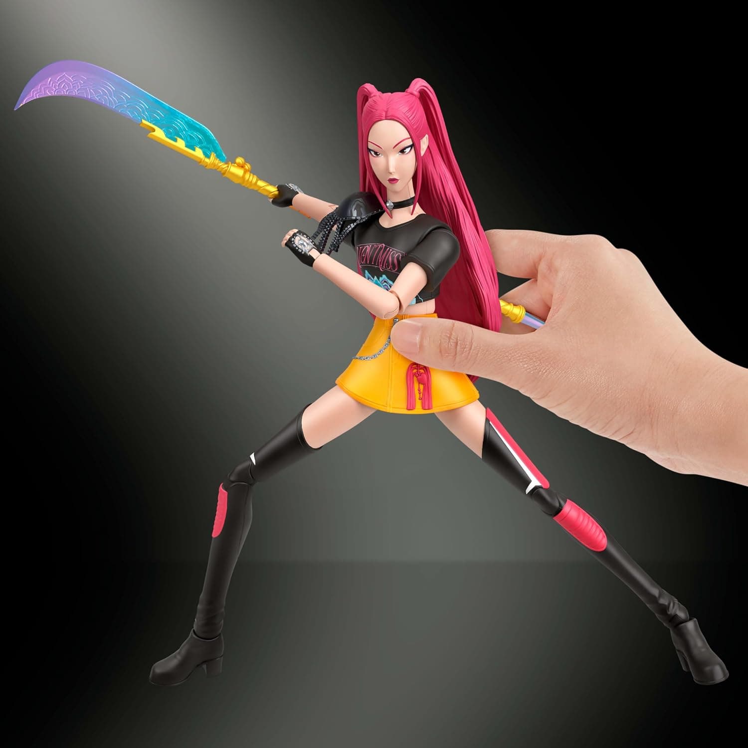 فیگور اکشن Mattel سری K POP Demon Hunters مدل Mira فیگور اکشن Mattel سری K POP Demon Hunters مدل Mira