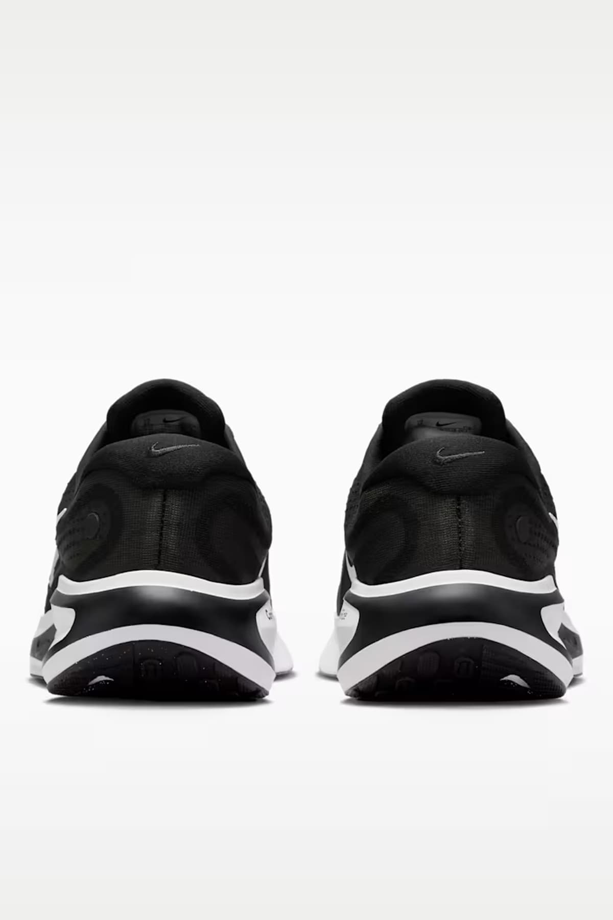 کفش ورزشی مردانه Nike Journey Run دویدن سبک و راحت مدل FN0228-001 کفش ورزشی مردانه Nike Journey Run دویدن سبک و راحت مدل FN0228-001