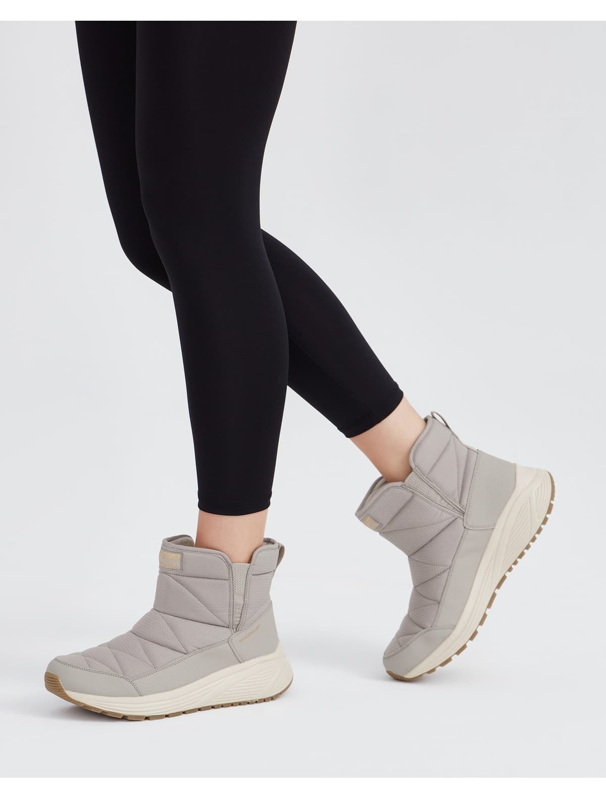 بوت برفی زنانه Skechers BOBS SPARROW 2.0 - CLUB SNOW بژ 117059 TPE بوت برفی زنانه Skechers BOBS SPARROW 2.0 - CLUB SNOW بژ 117059 TPE