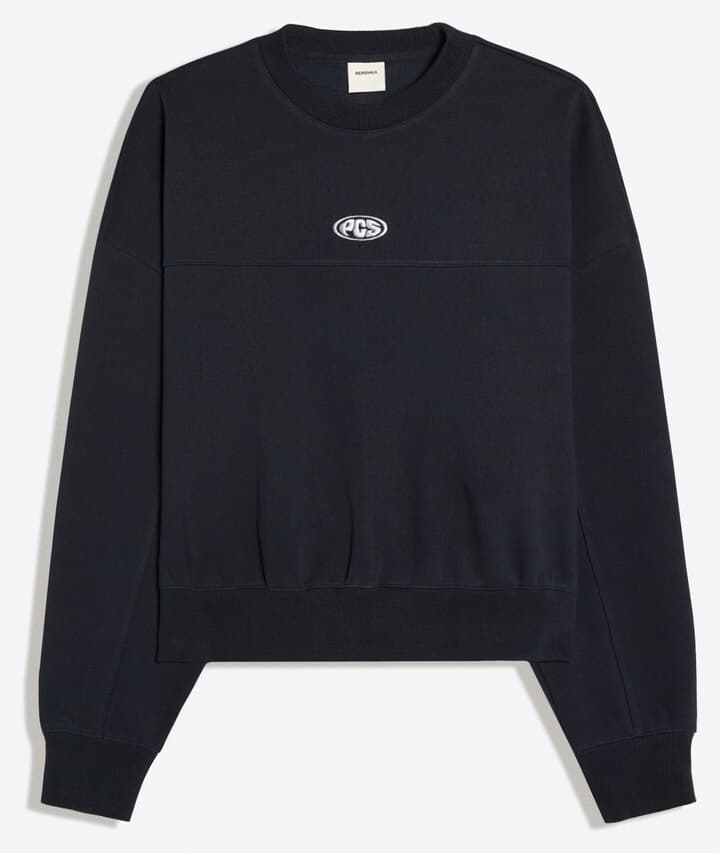 سوئیشرت مردانه Bershka یقه گرد با وصله سوئیشرت مردانه Bershka یقه گرد با وصله