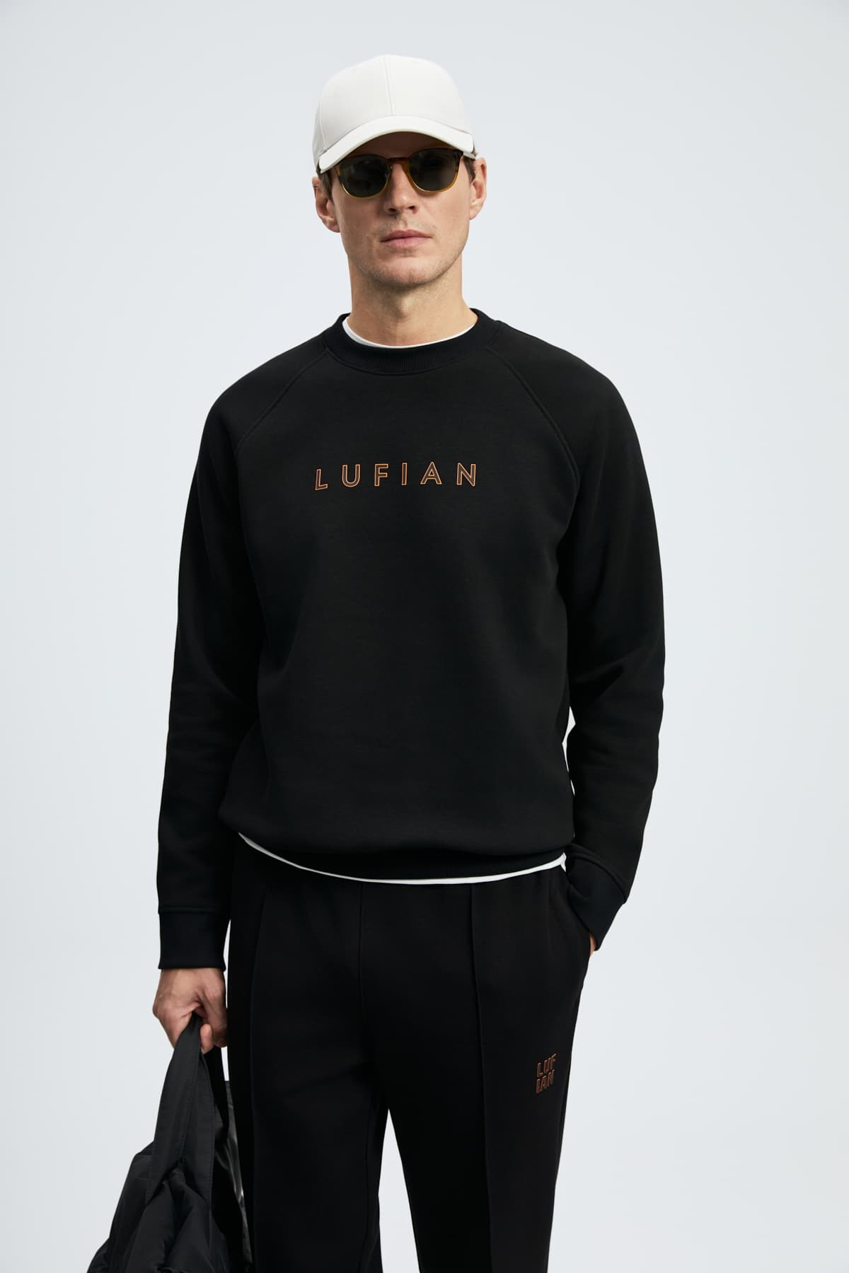 سوئیشرت مردانه LUFIAN مشکی مدل Bren سوئیشرت مردانه LUFIAN مشکی مدل Bren