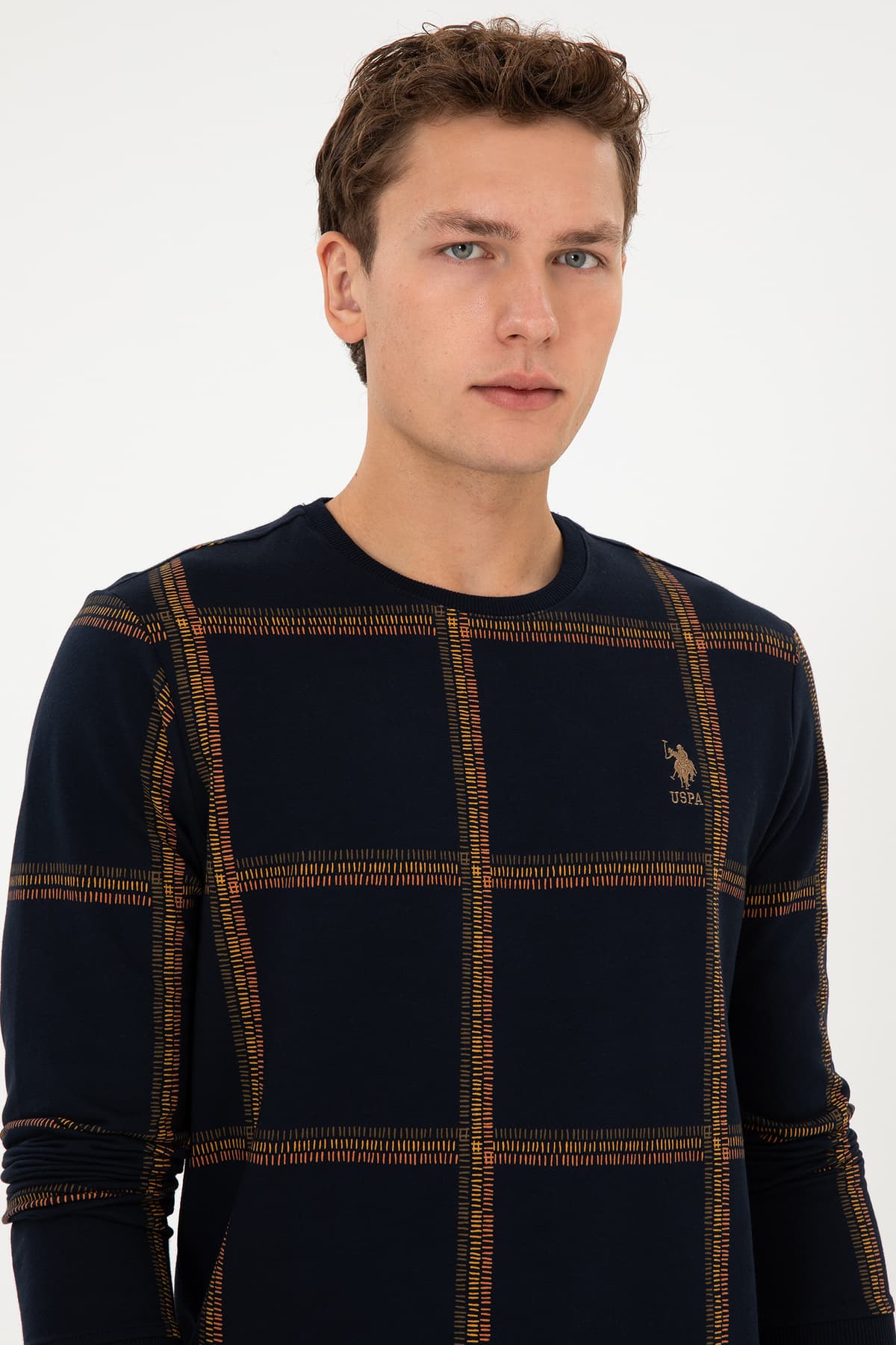 سویشرت مردانه U.S. Polo Assn. فیت معمولی یقه گرد سرمهای مدل 50310323-VR033 سویشرت مردانه U.S. Polo Assn. فیت معمولی یقه گرد سرمهای مدل 50310323-VR033