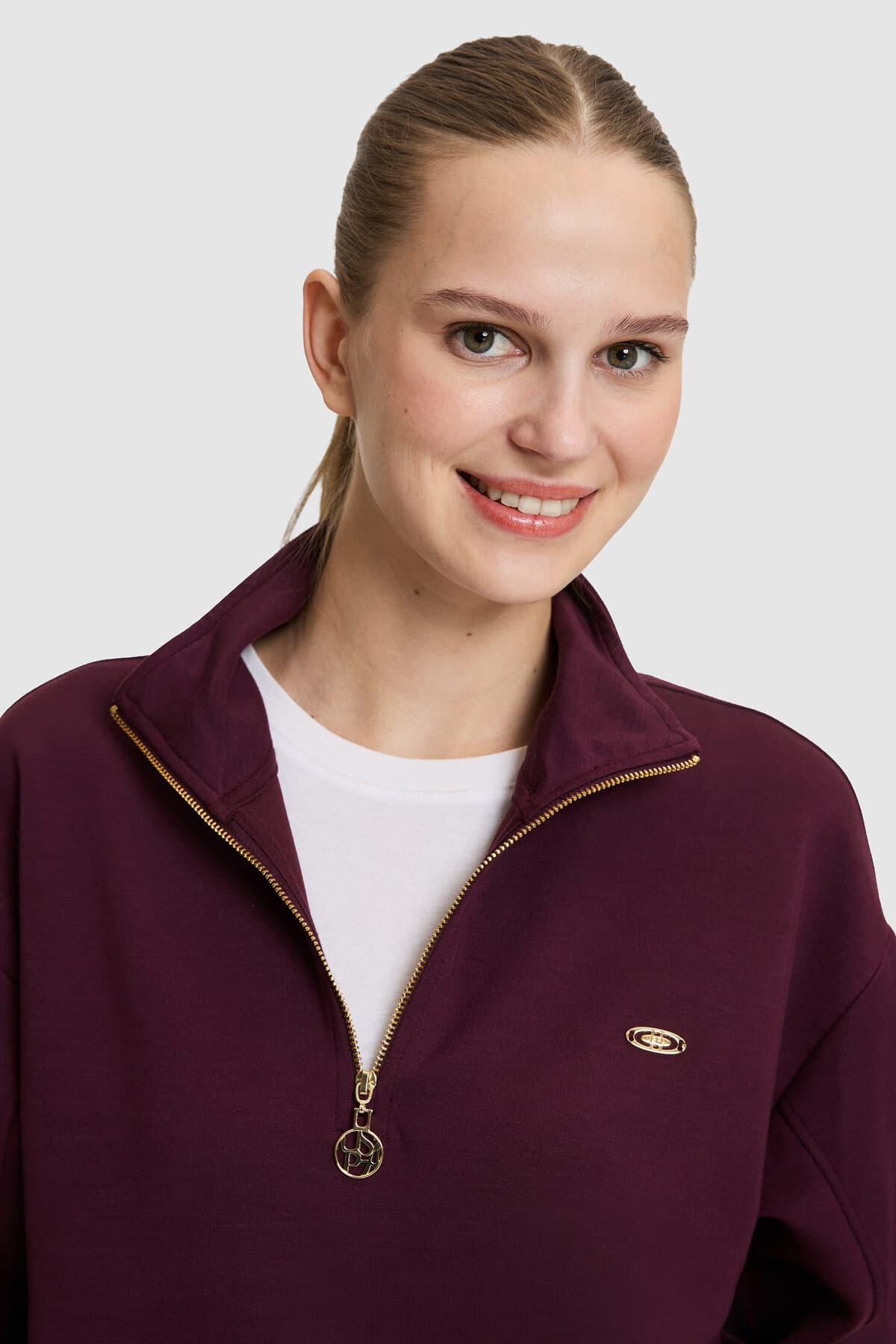 سوئیشرت زنانه U.S. Polo Assn. بوردو مدل 50333502-VR180 سوئیشرت زنانه U.S. Polo Assn. بوردو مدل 50333502-VR180