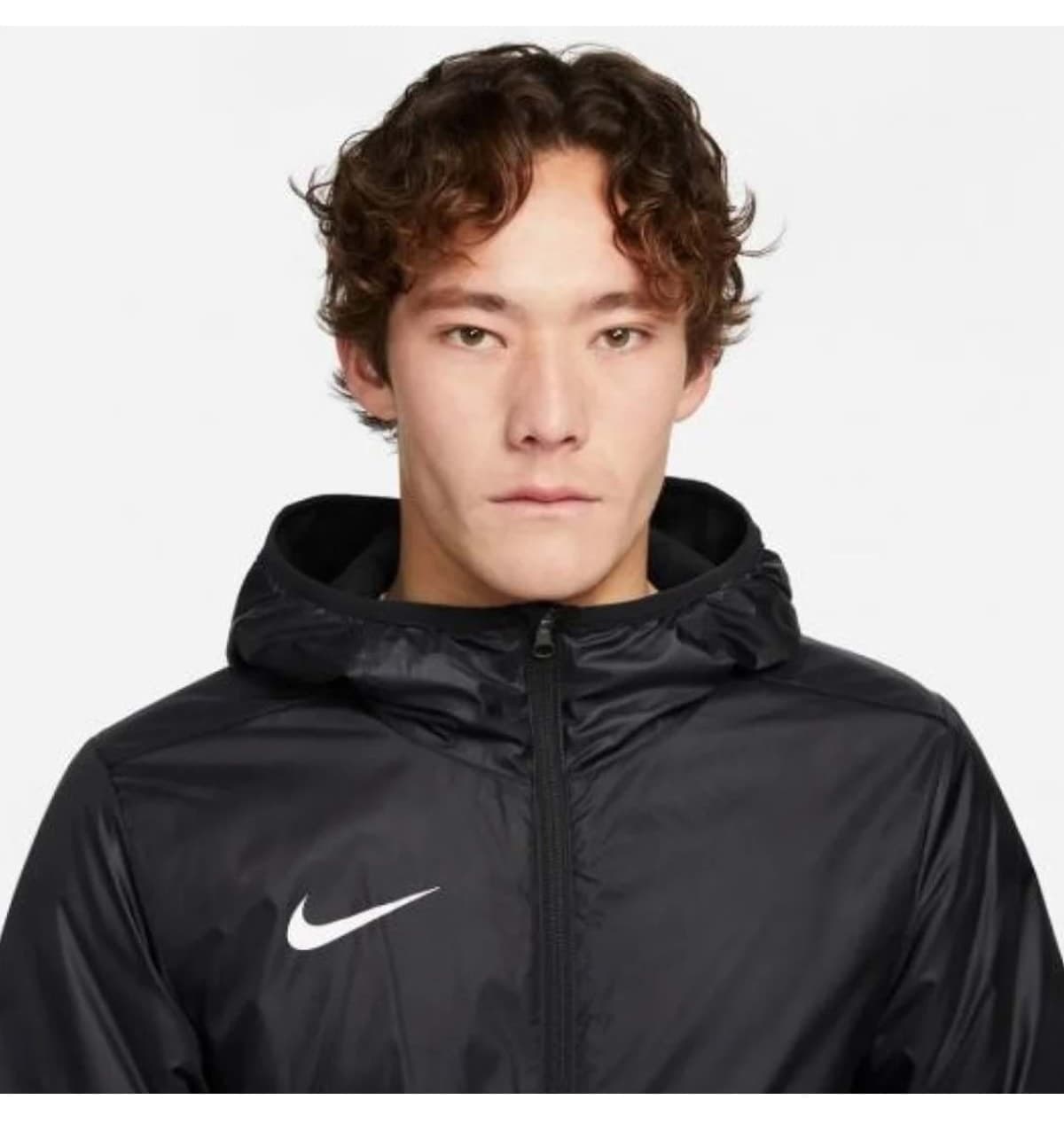 مونت مردانه Nike کلاهدار مشکی ضدآب با آستر پلار دوجیبه مونت مردانه Nike کلاهدار مشکی ضدآب با آستر پلار دوجیبه