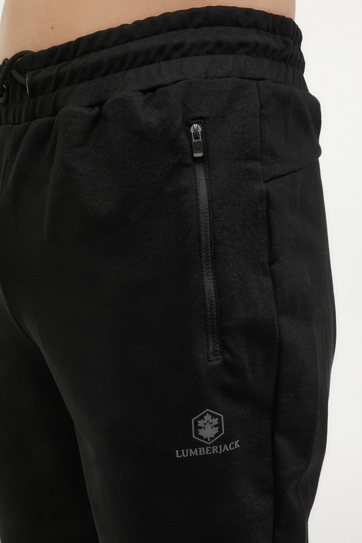 شلوار گرمکن مردانه Lumberjack مشکی مدل M-CT107 BASIC JOGGER 4FX شلوار گرمکن مردانه Lumberjack مشکی مدل M-CT107 BASIC JOGGER 4FX