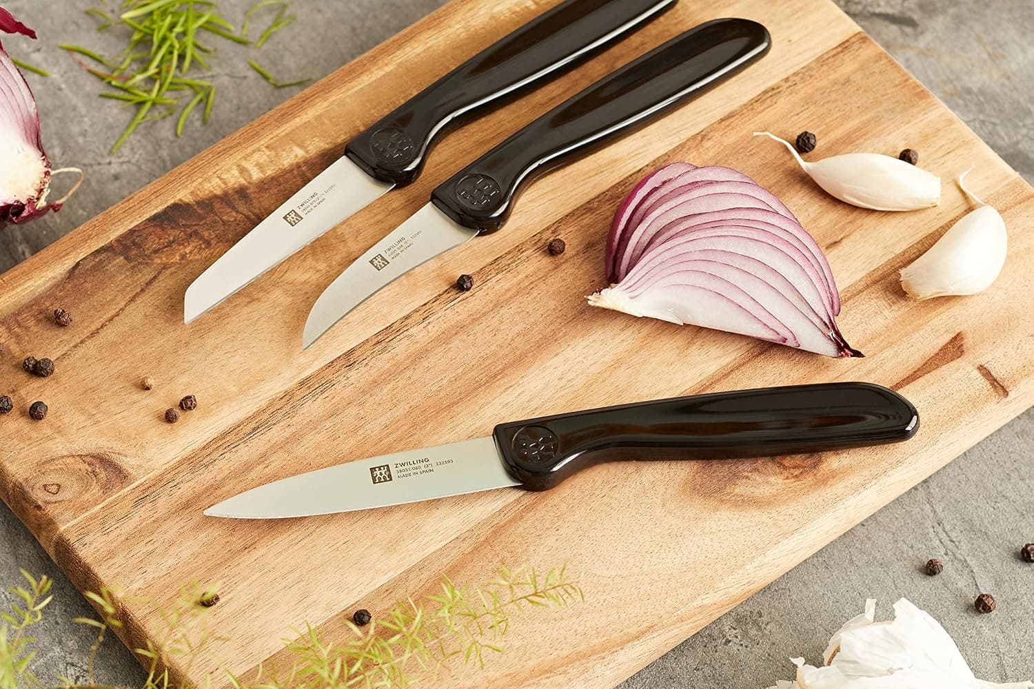 ست چاقوی سبزیجات ZWILLING پلاستیکی مشکی ۳ تکه مدل 38115001 ست چاقوی سبزیجات ZWILLING پلاستیکی مشکی ۳ تکه مدل 38115001