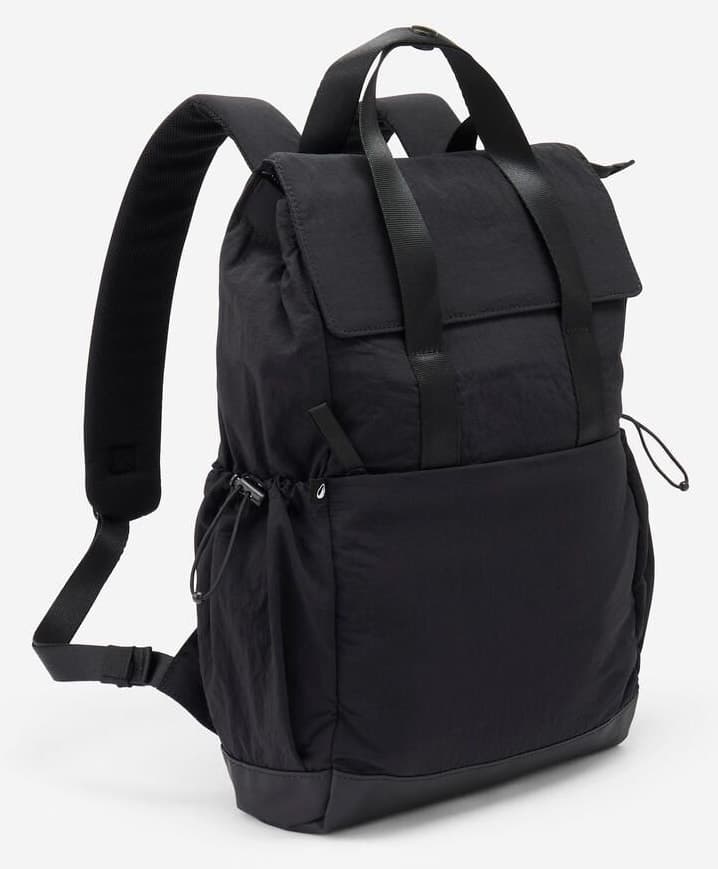 کوله پشتی کوچک زنانه Decathlon دارای بخش کامپیوتر 10 L کوله پشتی کوچک زنانه Decathlon دارای بخش کامپیوتر 10 L
