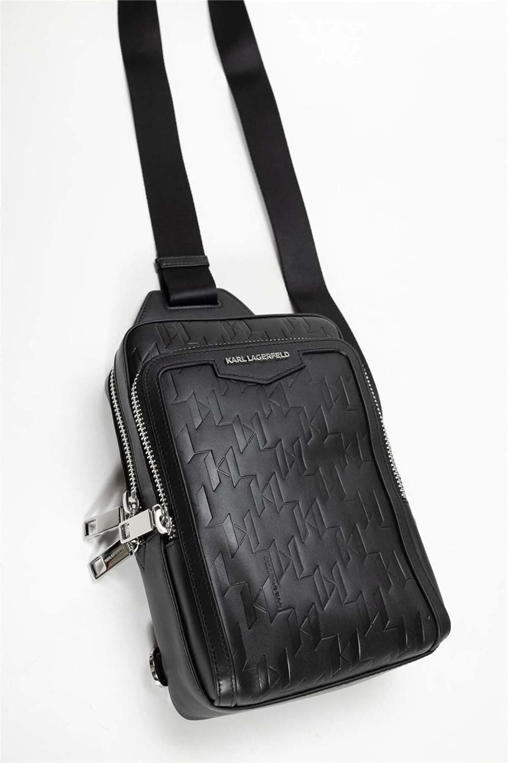 کیف رودوشی مردانه KARL LAGERFELD مشکی مدل A1M30398 سایز تک کیف رودوشی مردانه KARL LAGERFELD مشکی مدل A1M30398 سایز تک