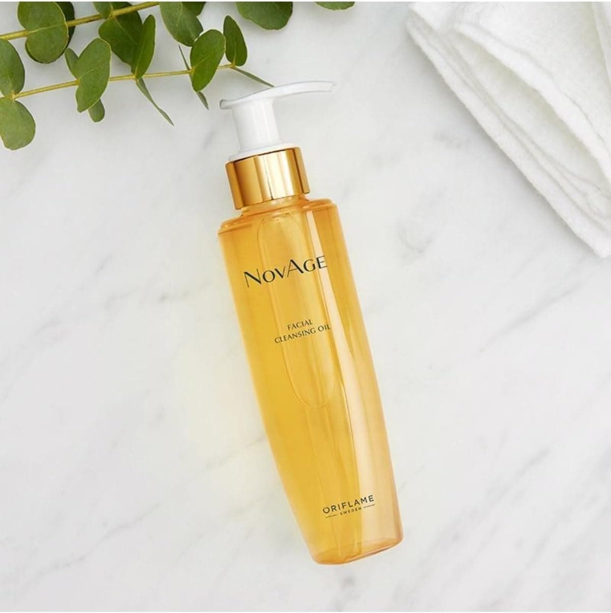 روغن پاککننده صورت Oriflame NovAge برای پاککردن آرایش ضدآب و آلودگی روغن پاککننده صورت Oriflame NovAge برای پاککردن آرایش ضدآب و آلودگی