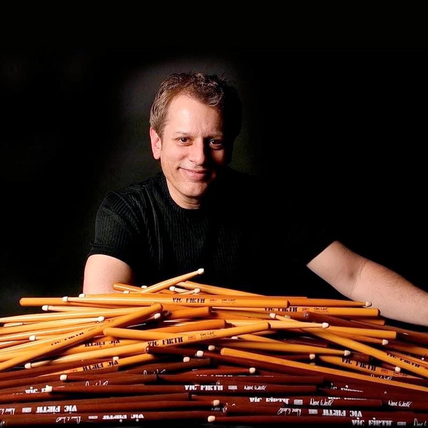 چوب درام Vic Firth جفت Signature Dave Weckl نایلونی مدل Dwn Baget چوب درام Vic Firth جفت Signature Dave Weckl نایلونی مدل Dwn Baget