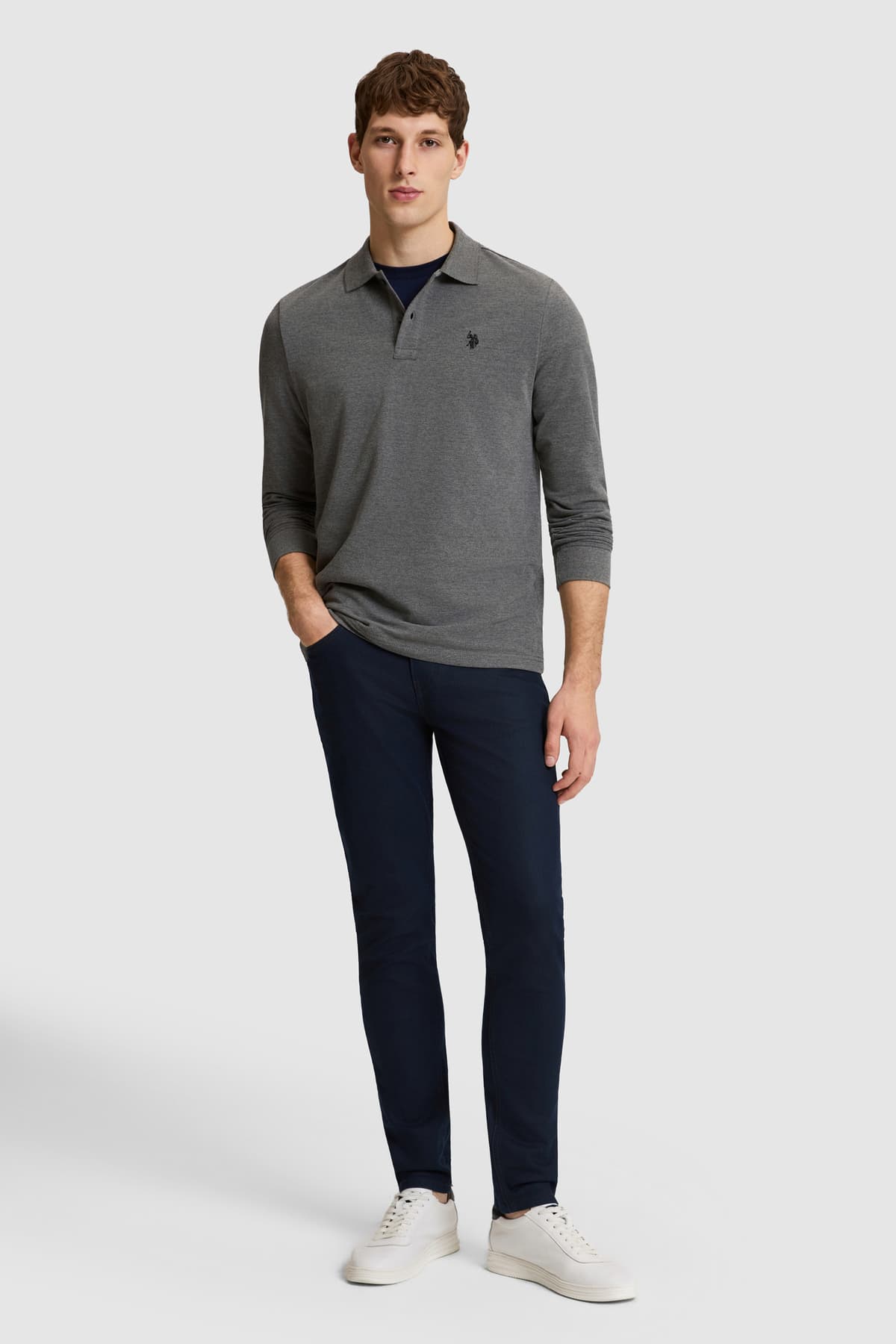 سوئیشرت مردانه U.S. Polo Assn. یقه پولو فیت معمولی خاکستری ذغالی ملانژ مدل 50333246-VR081 سوئیشرت مردانه U.S. Polo Assn. یقه پولو فیت معمولی خاکستری ذغالی ملانژ مدل 50333246-VR081