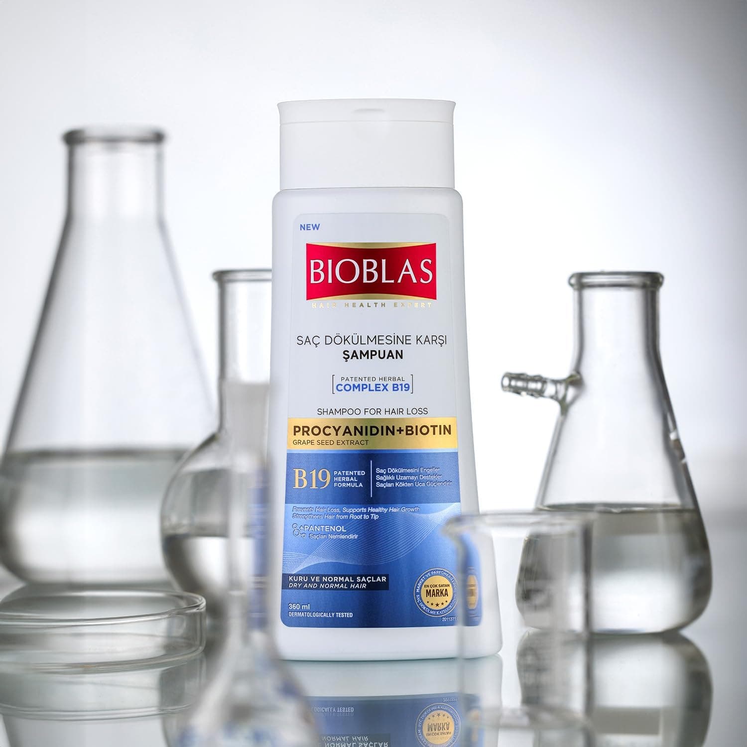 شامپو ضد ریزش و ضد استرس مو BIOBLAS حاوی Procyanidin و Biotin، کمپلکس گیاهی B19، بدون پارابن، مناسب انواع مو 360 ml شامپو ضد ریزش و ضد استرس مو BIOBLAS حاوی Procyanidin و Biotin، کمپلکس گیاهی B19، بدون پارابن، مناسب انواع مو 360 ml
