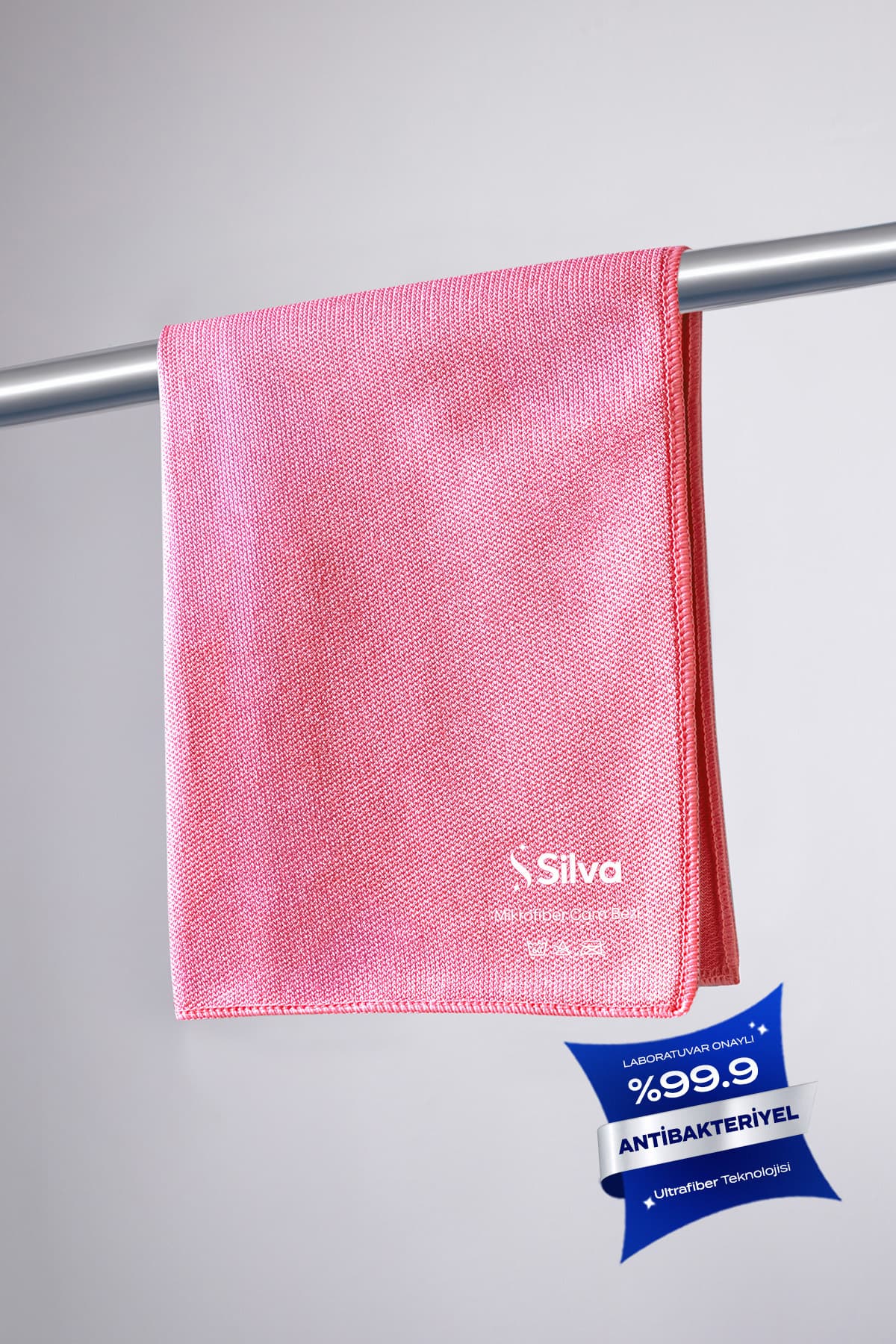 دستمال شیشه Silva Ultrafiber سهتایی 40×40 cm دستمال شیشه Silva Ultrafiber سهتایی 40×40 cm