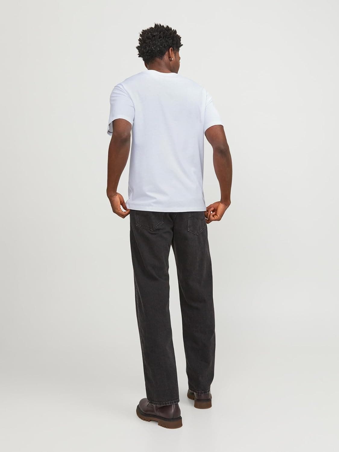 تیشرت مردانه JACK & JONES یقه گرد آستین کوتاه مدل JJEPAULOS تیشرت مردانه JACK & JONES یقه گرد آستین کوتاه مدل JJEPAULOS