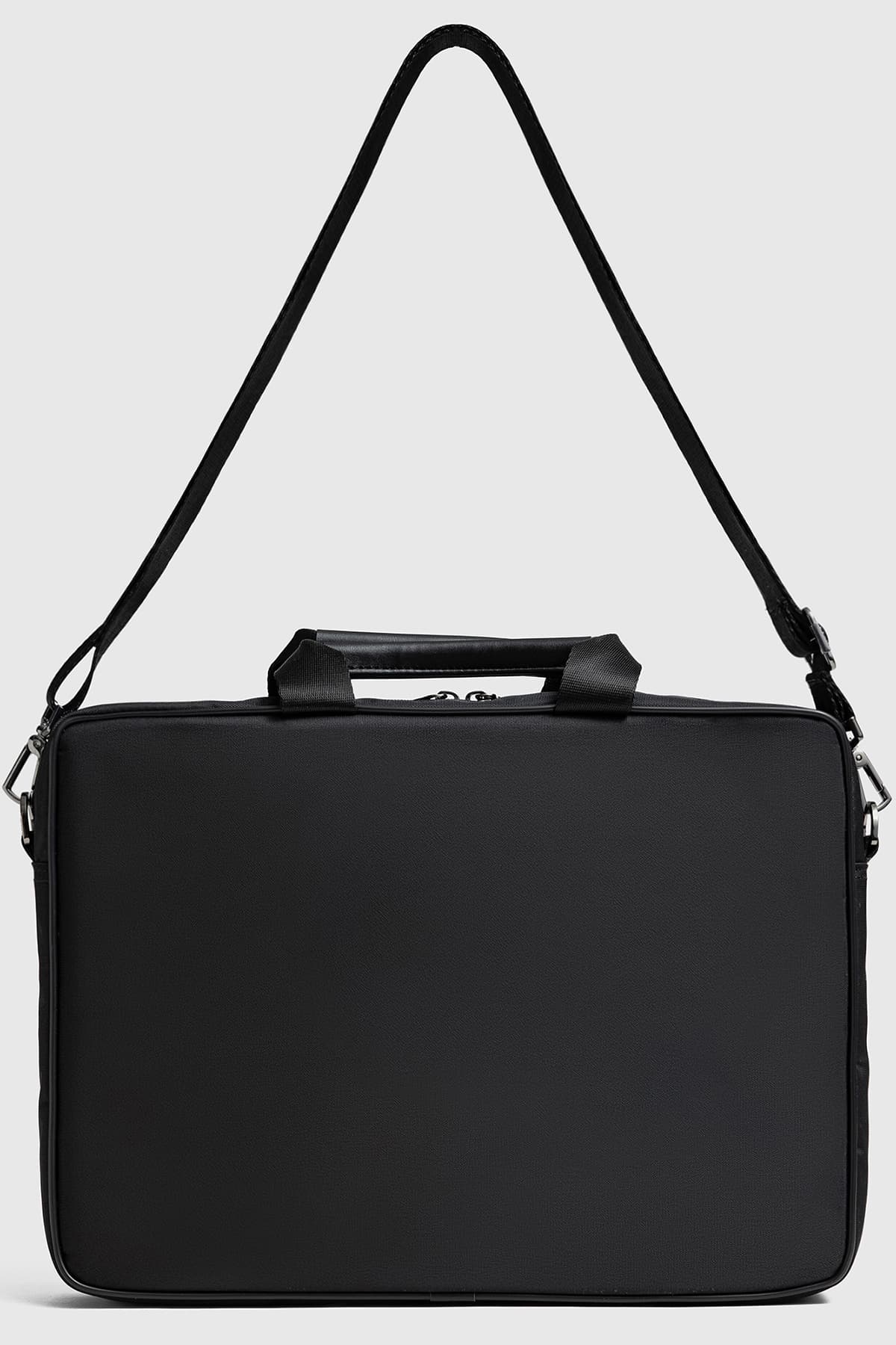 کیف لپتاپ زنانه U.S. Polo Assn. با بند شانهای و جای لپتاپ مشکی مدل 26055-26058 کیف لپتاپ زنانه U.S. Polo Assn. با بند شانهای و جای لپتاپ مشکی مدل 26055-26058