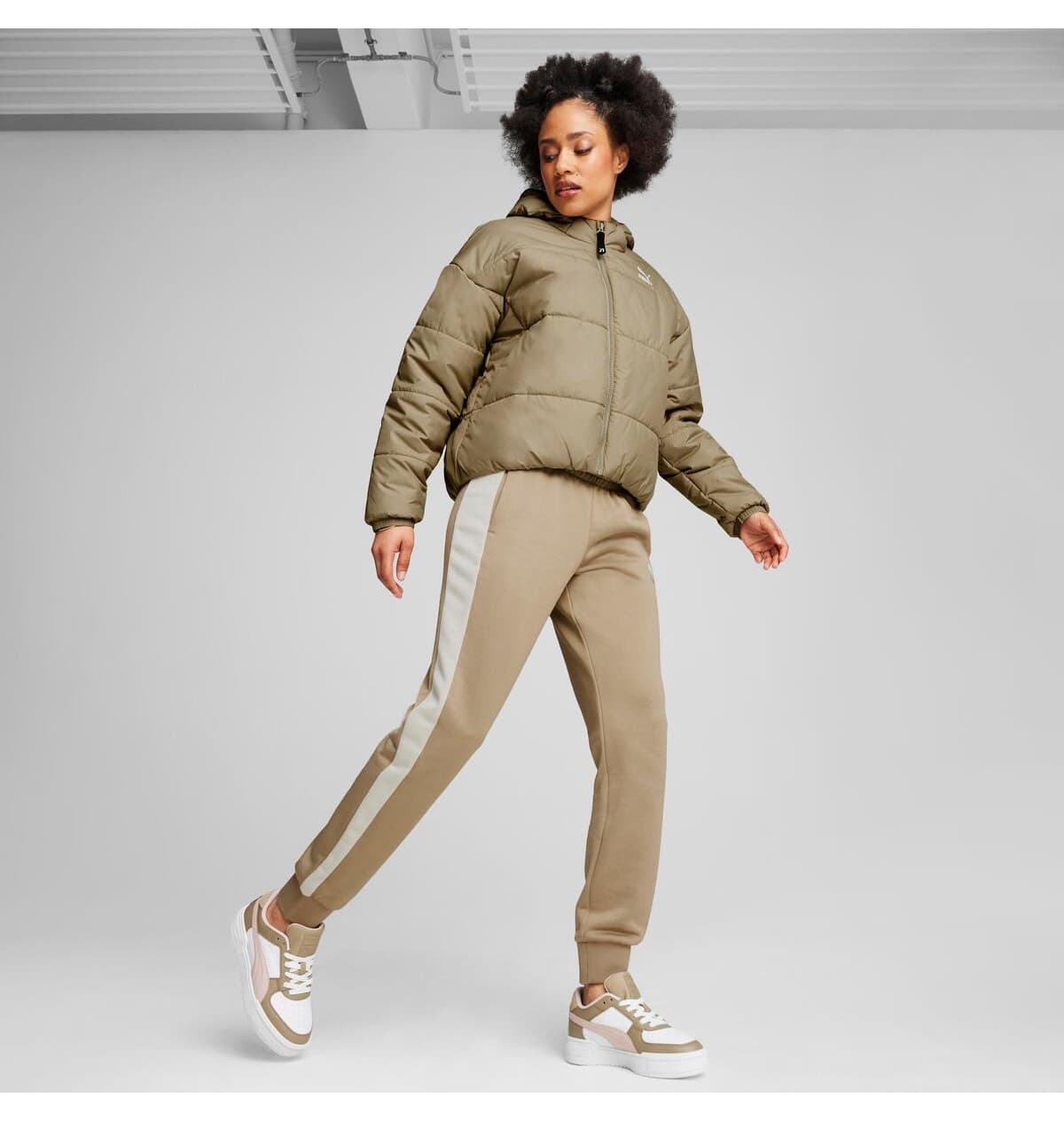 کاپشن زنانه Puma مدل Classics Padded کاپشن زنانه Puma مدل Classics Padded