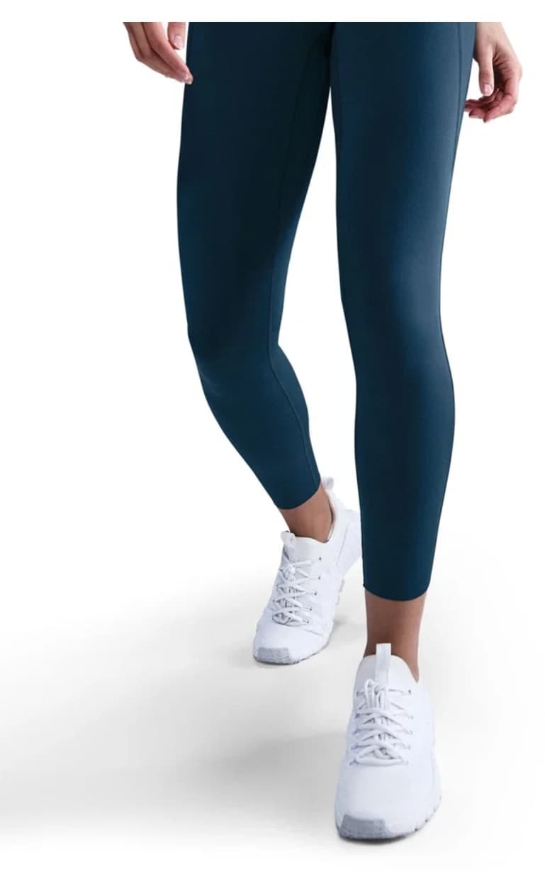 تایتس زنانه Nike Dri-Fit Universa کمر بلند 7/8 سرمهای تایتس زنانه Nike Dri-Fit Universa کمر بلند 7/8 سرمهای