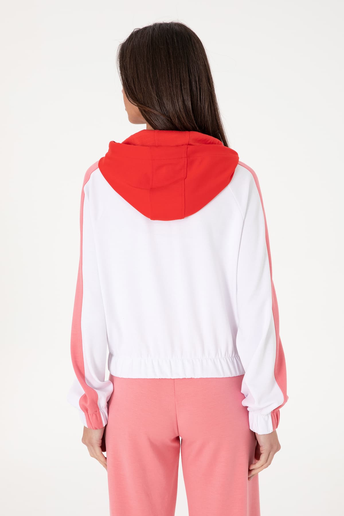 سویشرت زنانه U.S. Polo Assn. به رنگ سفید سویشرت زنانه U.S. Polo Assn. به رنگ سفید