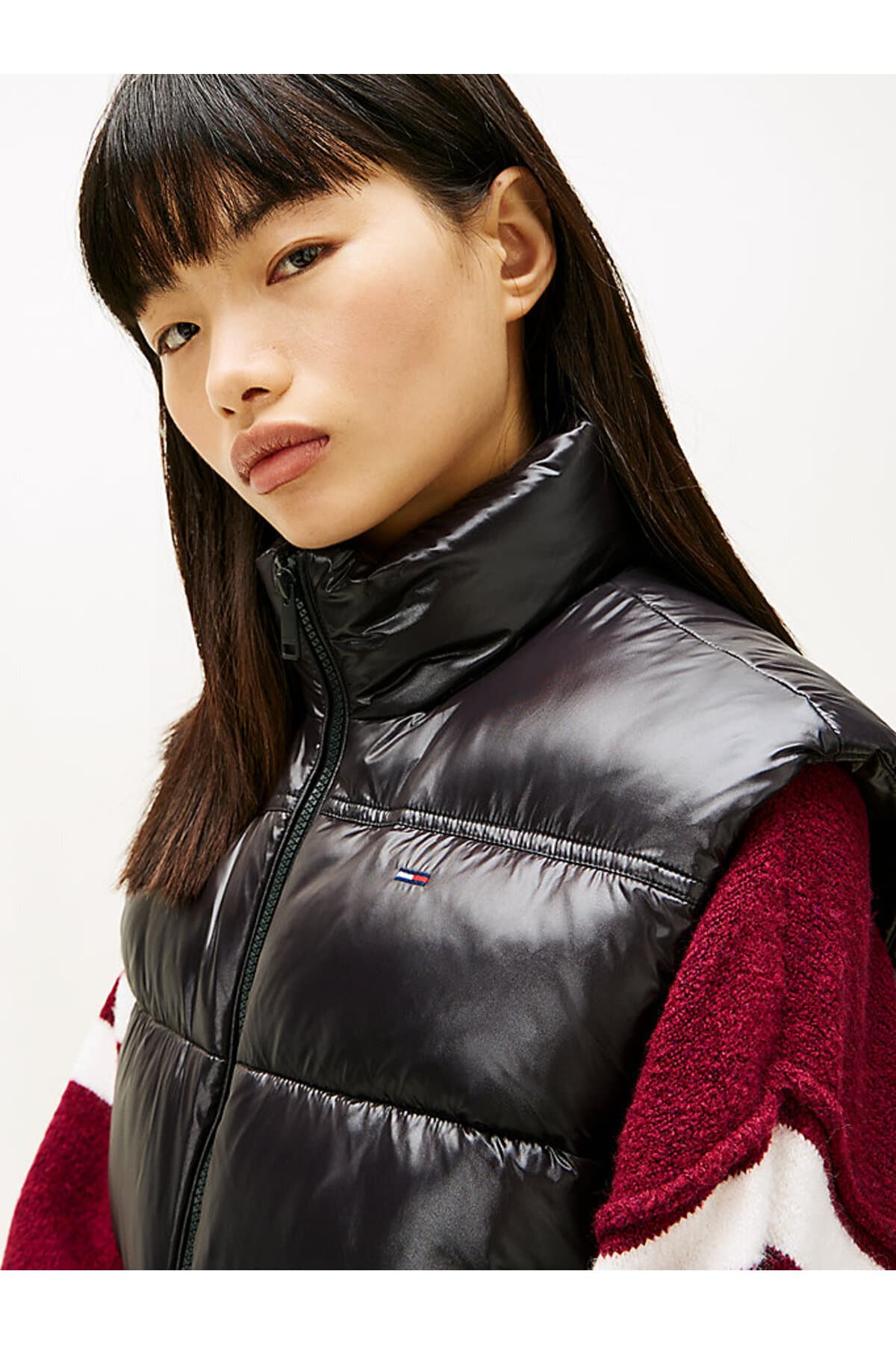 جلیقه زنانه Tommy Hilfiger براق TJW Essenial Puffer جلیقه زنانه Tommy Hilfiger براق TJW Essenial Puffer