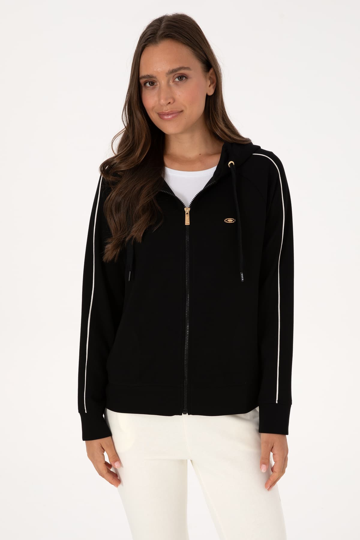 سویشرت زنانه U.S. Polo Assn. مشکی کلاهدار با زیپ مدل 50314187-VR046 سویشرت زنانه U.S. Polo Assn. مشکی کلاهدار با زیپ مدل 50314187-VR046