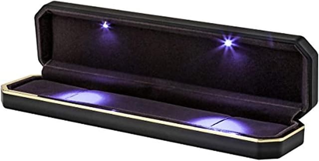 جعبه جواهرات Joy.Box مخملی مشکی با چراغ LED مدل T0A0A1BA8 جعبه جواهرات Joy.Box مخملی مشکی با چراغ LED مدل T0A0A1BA8