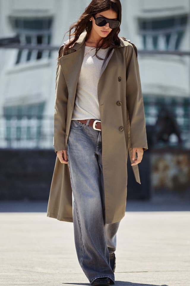 ترنچکت Pull & Bear ساده ترنچکت Pull & Bear ساده