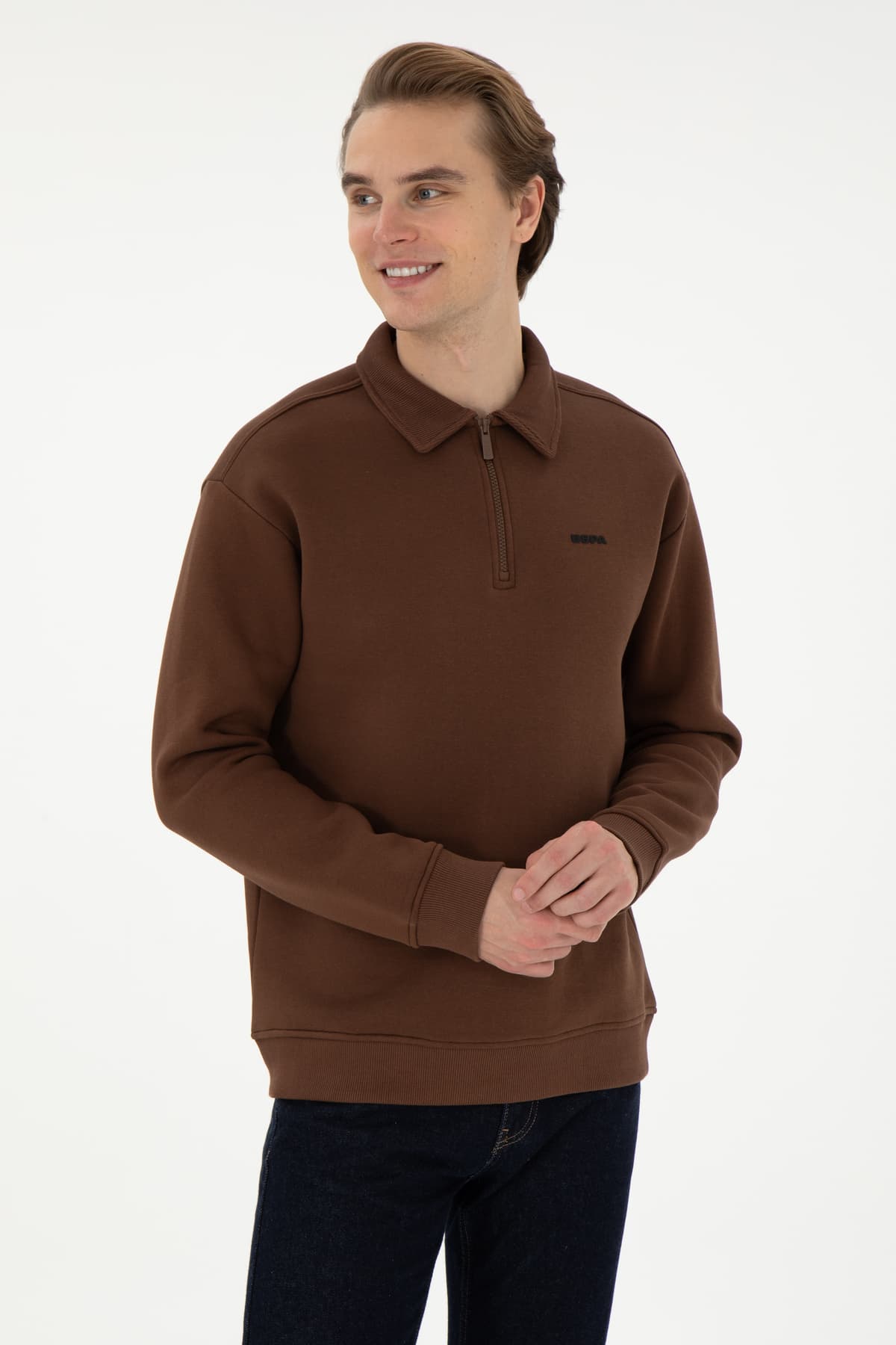سویشرت مردانه U.S. Polo Assn. فیت راحت نیمزیپ قهوهای مدل 50298265-VR029 سویشرت مردانه U.S. Polo Assn. فیت راحت نیمزیپ قهوهای مدل 50298265-VR029
