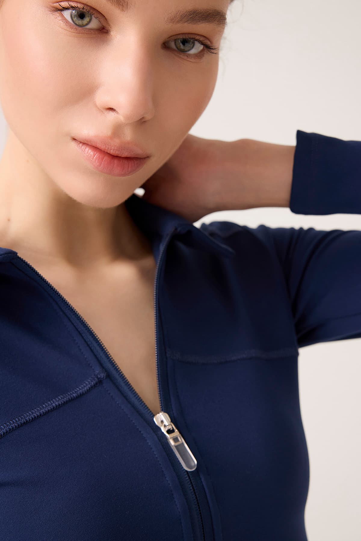 کت ورزشی یقهدار Los Ojos x Ece سرمهای زیپدار کت ورزشی یقهدار Los Ojos x Ece سرمهای زیپدار
