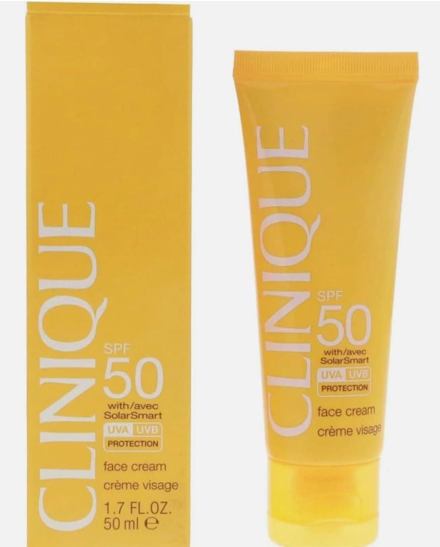 کرم صورت Clinique با SPF 50 و SolarSmart بیرنگ 50 ml کرم صورت Clinique با SPF 50 و SolarSmart بیرنگ 50 ml