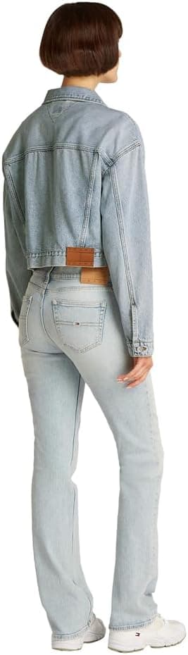 ژاکت تراکر زنانه Tommy Hilfiger کراپ OVSZ مدل BI6012 ژاکت تراکر زنانه Tommy Hilfiger کراپ OVSZ مدل BI6012