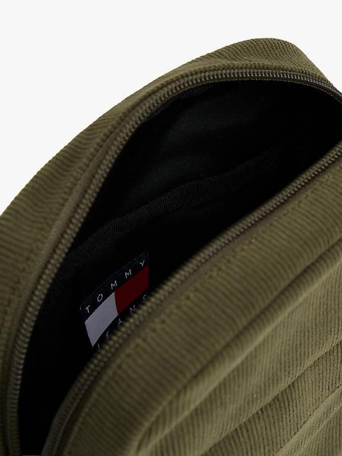 کیف رودوشی روزمره Tommy Hilfiger مدل AM0AM13888 کیف رودوشی روزمره Tommy Hilfiger مدل AM0AM13888