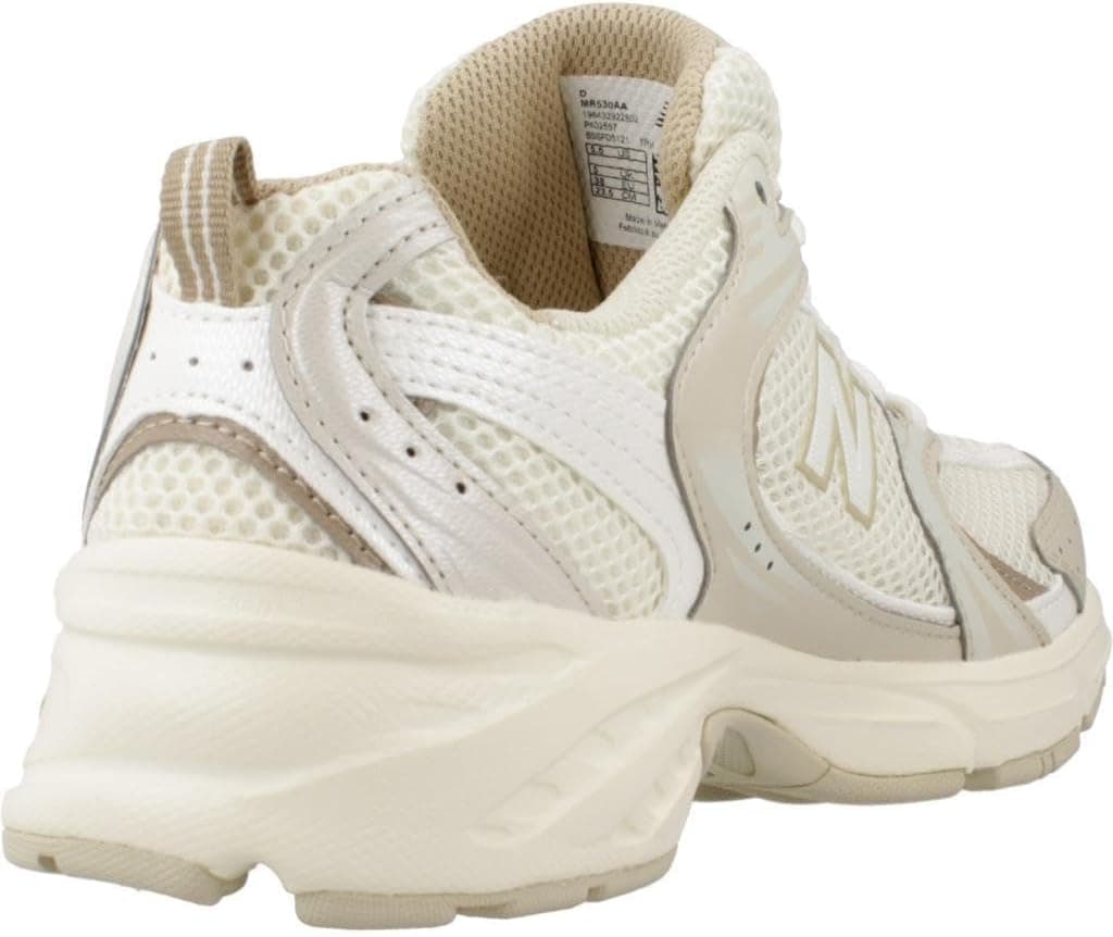 کفش اسپرت زنانه و مردانه New Balance مدل 530 کفش اسپرت زنانه و مردانه New Balance مدل 530