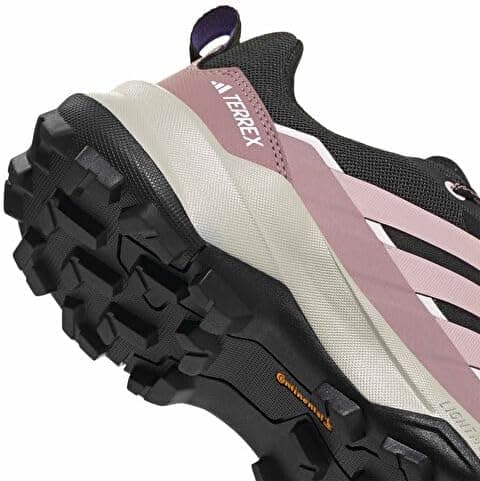 کفش کوهنوردی یونیسکس adidas TERREX SKYCHASER AX5 GTX مدل KJ8947 مشکی کفش کوهنوردی یونیسکس adidas TERREX SKYCHASER AX5 GTX مدل KJ8947 مشکی