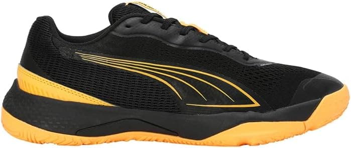 کفش فوتسال یونیسکس بزرگسال PUMA سالنی مدل Solarstrike III کفش فوتسال یونیسکس بزرگسال PUMA سالنی مدل Solarstrike III