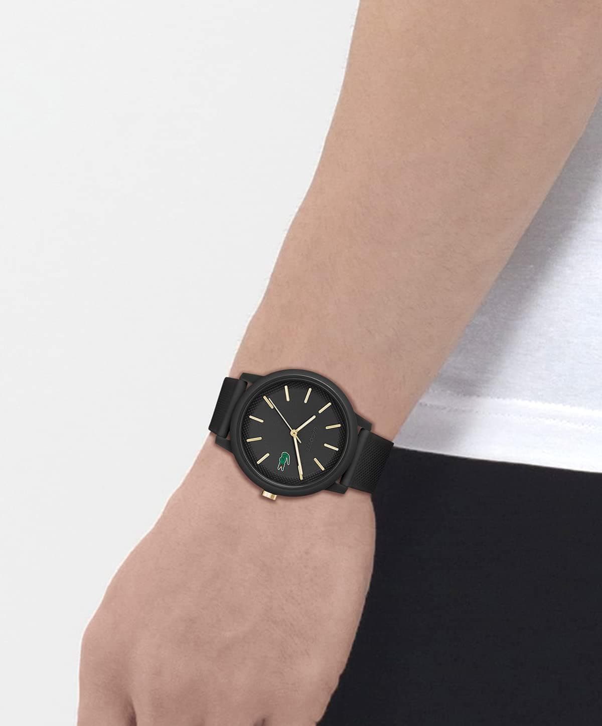 ساعت مچی کوارتز آنالوگ مردانه Lacoste بند سیلیکونی بافت Petit Piqué مدل 12.12 ساعت مچی کوارتز آنالوگ مردانه Lacoste بند سیلیکونی بافت Petit Piqué مدل 12.12