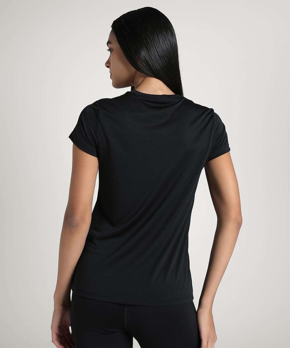 تیشرت زنانه PUMA ESS Poly Tee تیشرت زنانه PUMA ESS Poly Tee