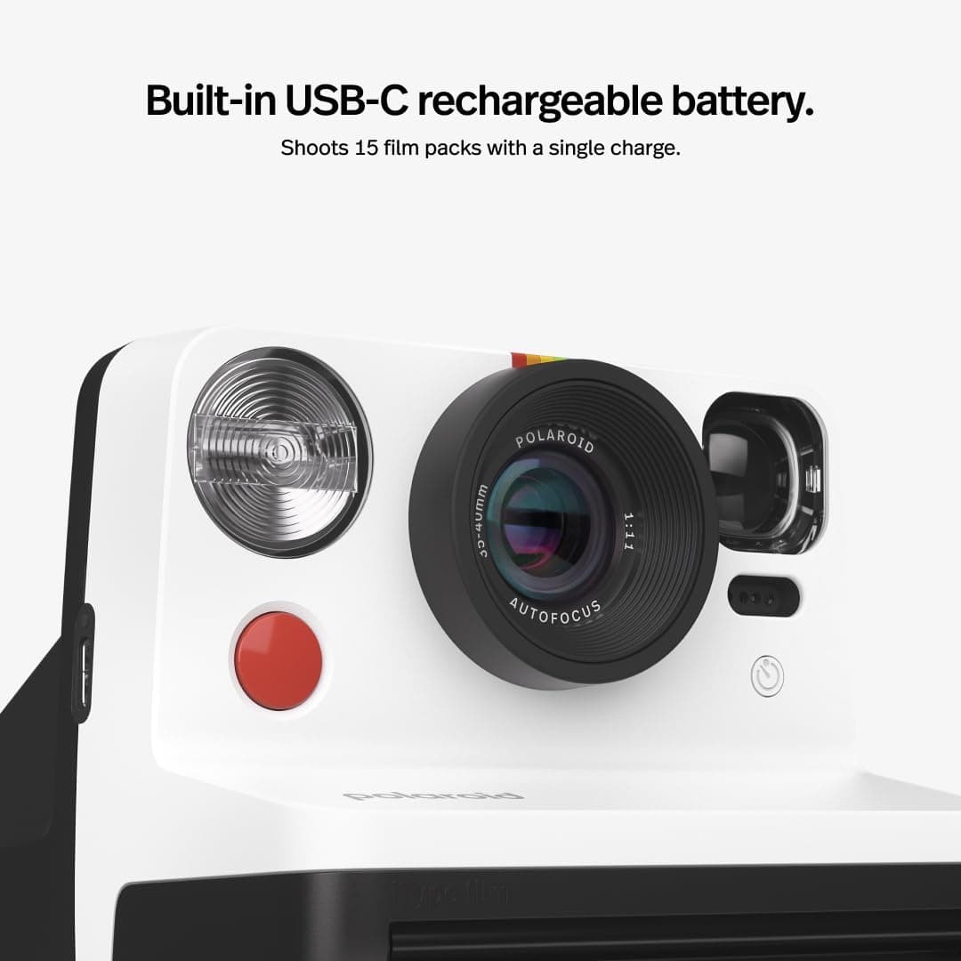 دوربین فوری Polaroid Now Gen 2 مشکی و سفید دوربین فوری Polaroid Now Gen 2 مشکی و سفید