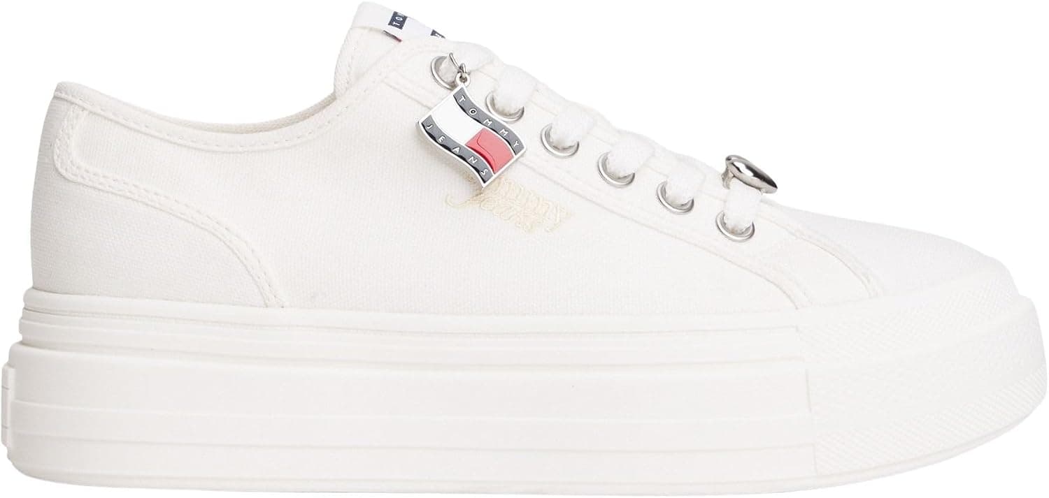 کفش اسنیکر زنانه Tommy Jeans مدل TJW FLATFORM SNEAKER CHARMS کفش اسنیکر زنانه Tommy Jeans مدل TJW FLATFORM SNEAKER CHARMS