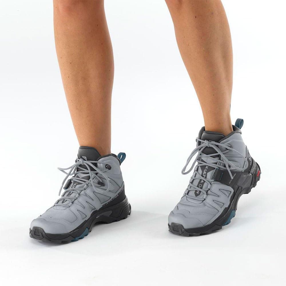 کفش اوتدور زنانه Salomon Gore-tex خاکستری مدل X Ultra 4 Mid L41624900 کفش اوتدور زنانه Salomon Gore-tex خاکستری مدل X Ultra 4 Mid L41624900
