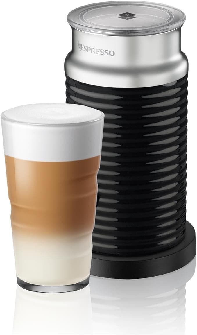 فومساز شیر برقی Nespresso مشکی با ظرفیت 120 ml کف شیر و 240 ml شیر گرم مدل Aeroccino 3 فومساز شیر برقی Nespresso مشکی با ظرفیت 120 ml کف شیر و 240 ml شیر گرم مدل Aeroccino 3
