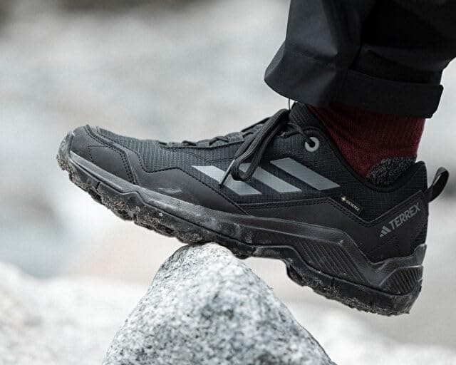 کفش اسنیکر مردانه adidas مدل Terrex Eastrail GTX کفش اسنیکر مردانه adidas مدل Terrex Eastrail GTX